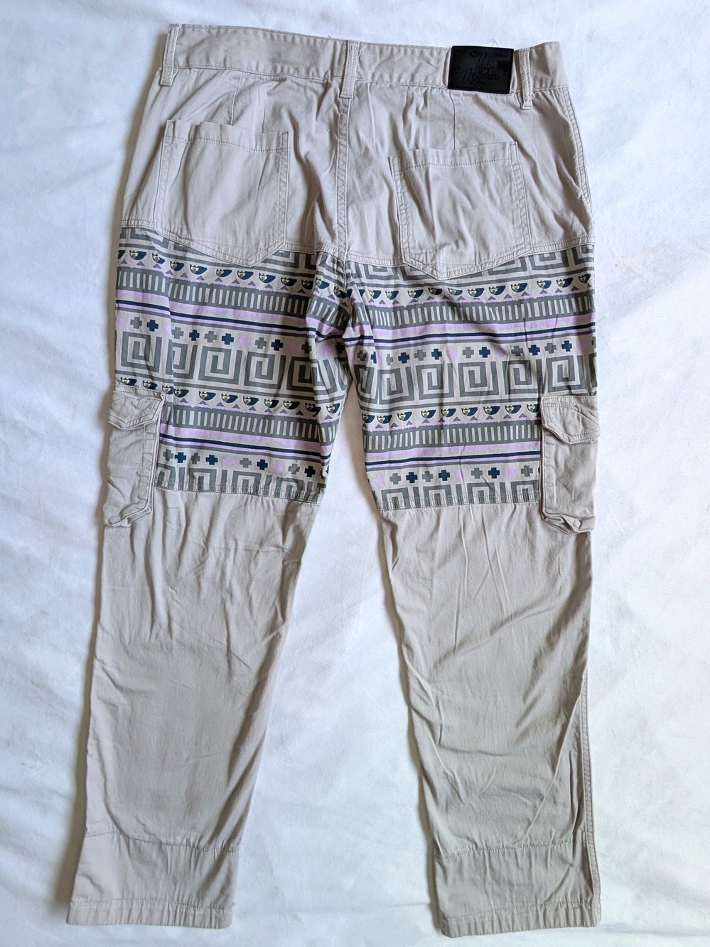 Mens Pink Dolphin Tribal Cargo Pants Size 36 Y2K Streetwear